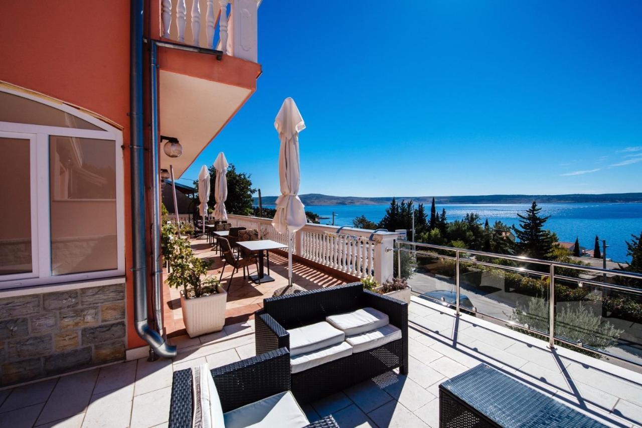 Apartments By The Sea Starigrad, Paklenica - 16421 المظهر الخارجي الصورة